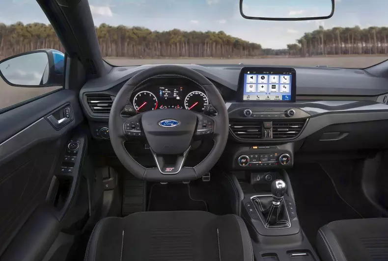 Ford Focus ST 2019 oficial 6