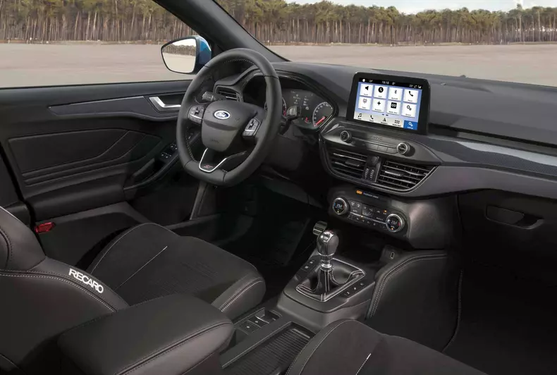Ford Focus ST 2019 oficial 7