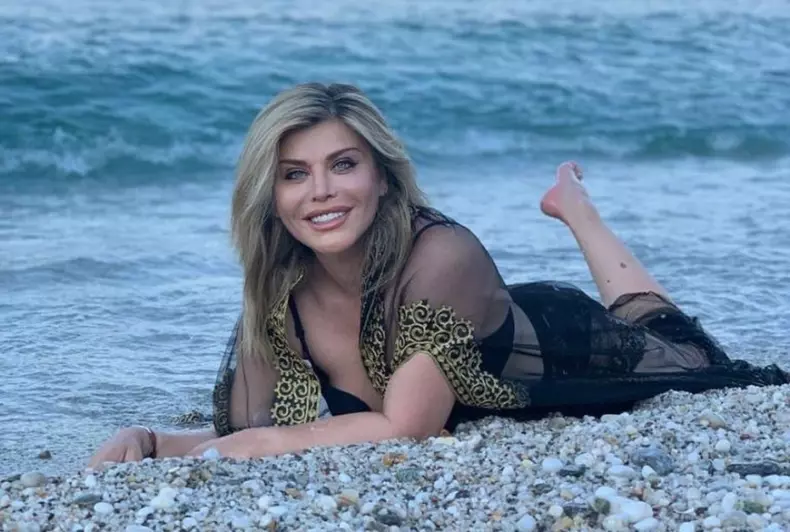 6739058013685546332991383910796595620107931n-1565591708nxg3aq5