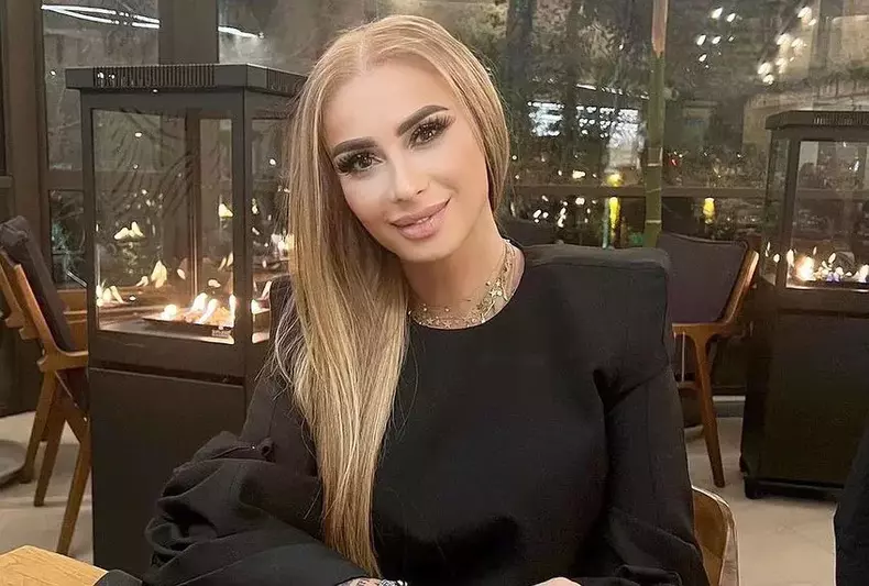 anamaria-prodan-aparitie-scandalos-de-scumpa-pe-sosea