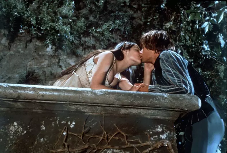 Olivia Hussey și Leonard Whiting în anul 1968