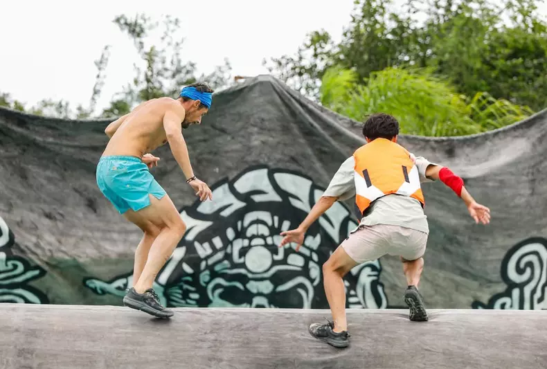 Survivor11