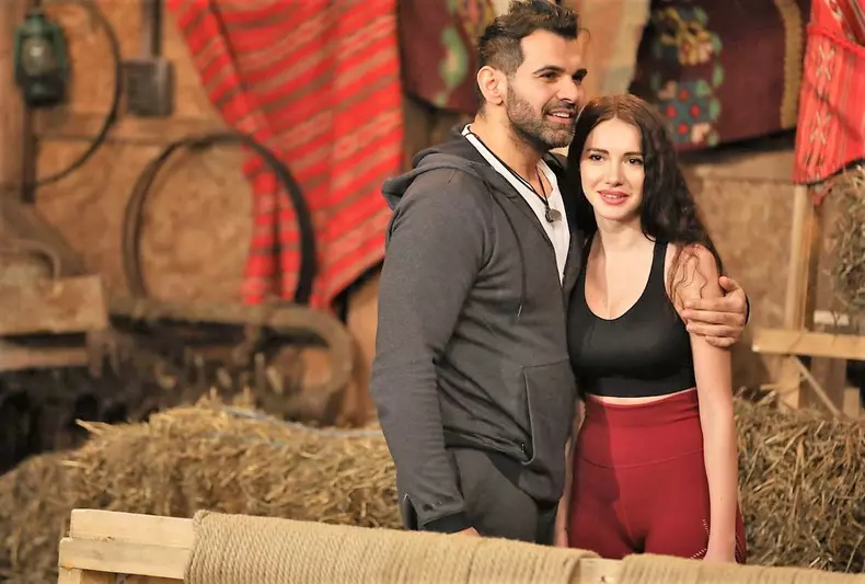 otilia-bilionera-se-marita-fosta-concurenta-de-la-ferma-a-fost-ceruta-de-sotie-in-turcia_3