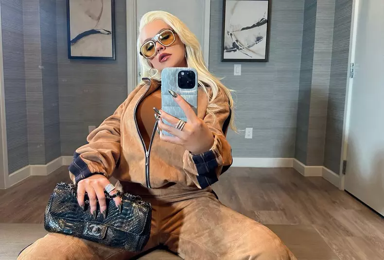 christina aguilera 3 333