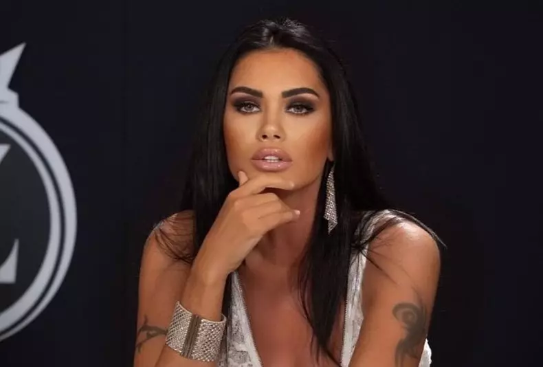 Oana Zăvoranu