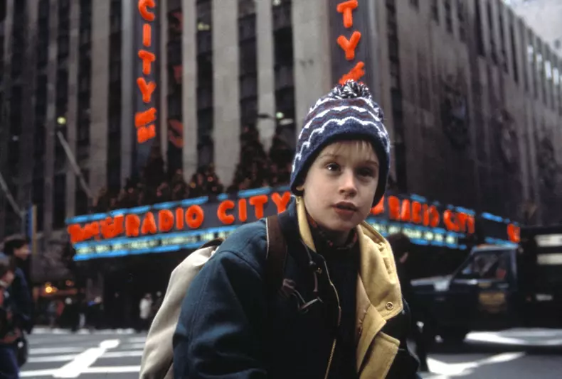 Macaulay Culkin, în "Home Alone 2: Lost in New York" (1992)