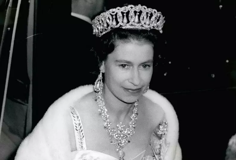 Regina Elisabeta a II-a