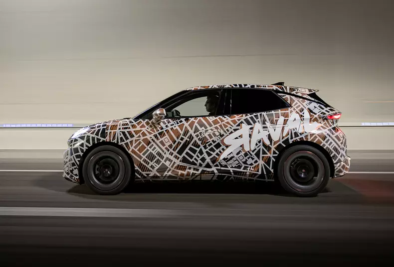 13_CUPRA-reveals-the-true-character-of-its-upcoming-electric-compact-urban-car-the-CUPRA-Raval-in-an-exclusive-pre-series-test-drive_HQ