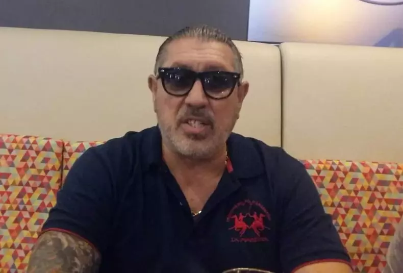 78056236_1296400403877893_5050783004956295168_n-Copy