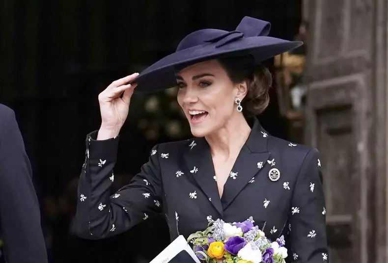 Ce cadou i-a făcut regele Charles lui Kate Middleton
