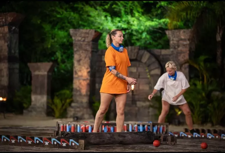 iulia istrate survivor