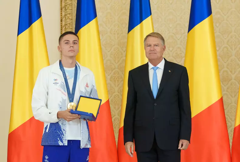 486668254_1232248068272838_1740296833058153687_n