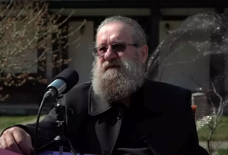 de-ce-s-a-retras-la-manastire-mihai-coada-1