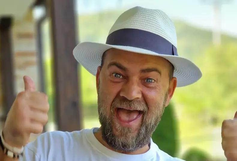Cosmin Selesi