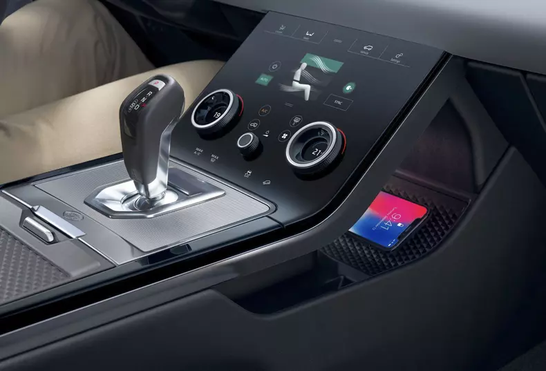 Evoque are noua generatie 9