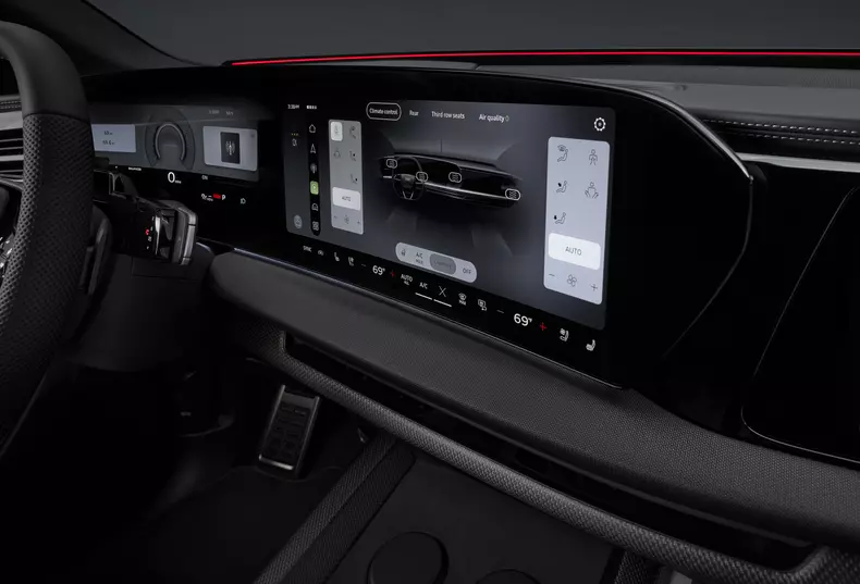 Audi Q9 SUV