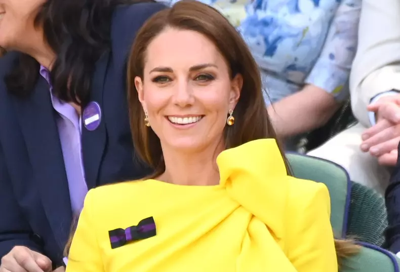 Cine o va interpreta pe Kate Middleton în serialul „The Crown”