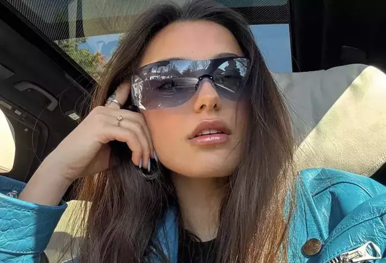 alexia-eram-95-1