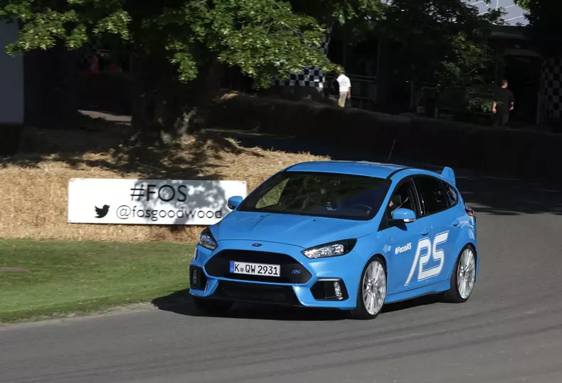FordGoodwood2015_Event_20_small