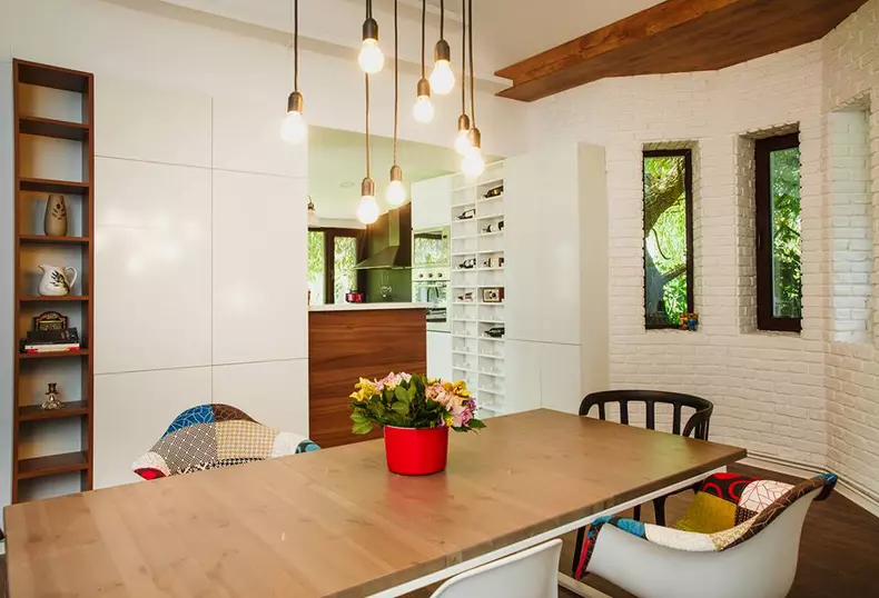 182280-acasa-la-adela-popescu