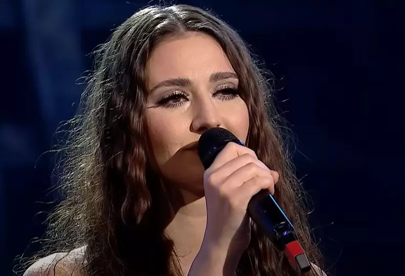 aura sova 3