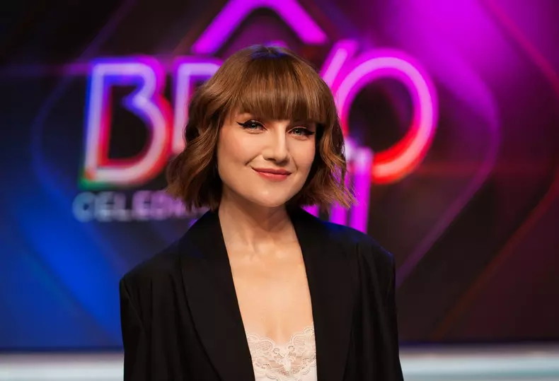 Alexandra Ungureanu operatii estetice