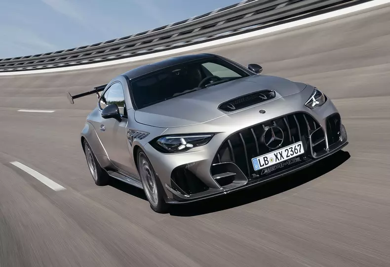 Mercedes-Benz-CLE_646_AMG_Spezialanfertigung-2027-HD-b5887ca21c71538ec6565d420408106c9ed181264