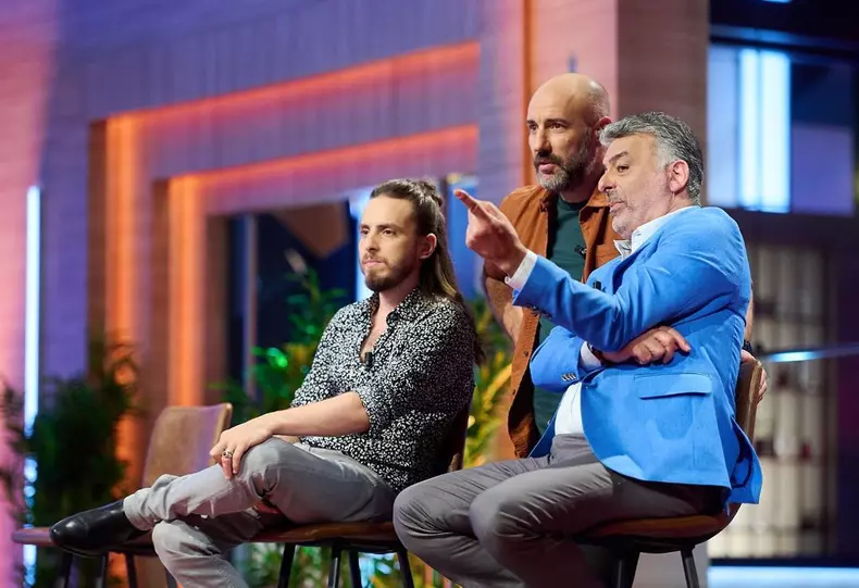 Confruntare-la-MasterChef.-Musty-accident-in-bucatarie-2