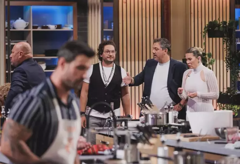 gina pistol in platoul de la masterchef