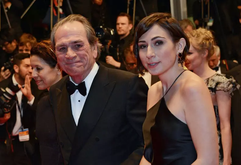 Tommy Lee Jones și fiica sa Victoria, la premiera filmului The Homesman, Cannes 2014