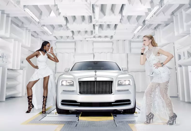 Rolls-Royce-Wraith-Inspired-by-Fashion-5