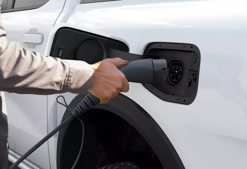 RANGER_PHEV_CHARGING_5