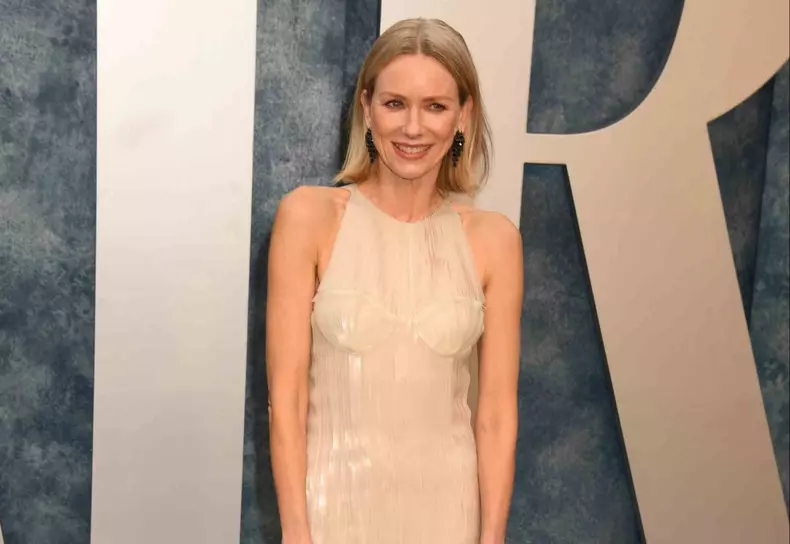 Naomi Watts a confirmat că s-a măritat. Cine este alesul inimii sale și ce rochie a purtat mireasa
