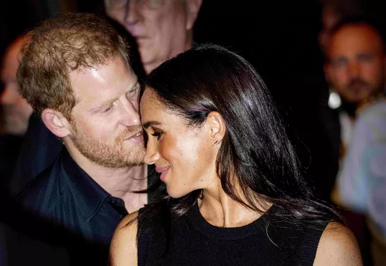 Meghan Markle și Prințul Harry s-au întors în Europa