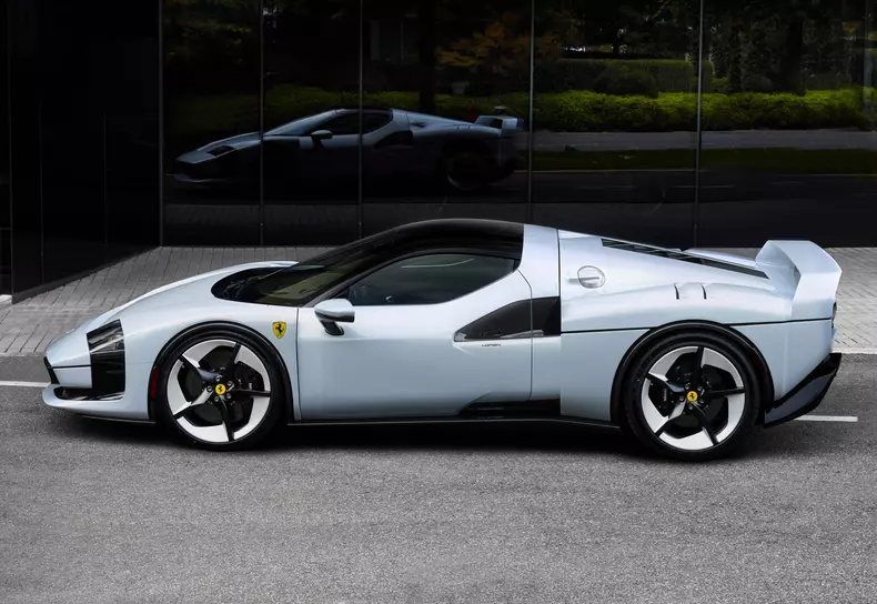 Ferrari-SC40-2025-Side_Profile.519acc5c