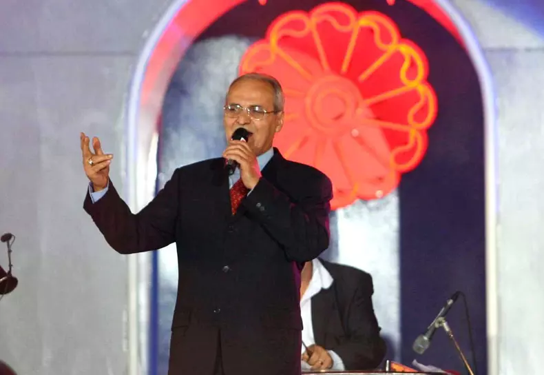 NELU PLOIESTEANU - CALATIS