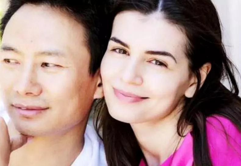 Monica-Gabor-si-Mr-Pink-1