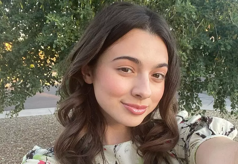 Cine-este-Laura-Bretan-invitata-speciala-in-marea-finala-Romanii-au-talent-2022-1