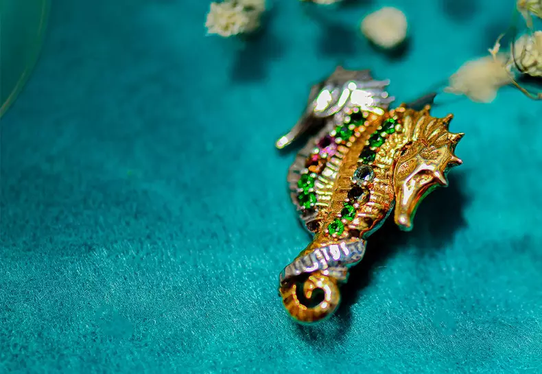 2-Accent Bijuterii - Broșă din argint cu diopsid chrome și turmaline multicolore dp365