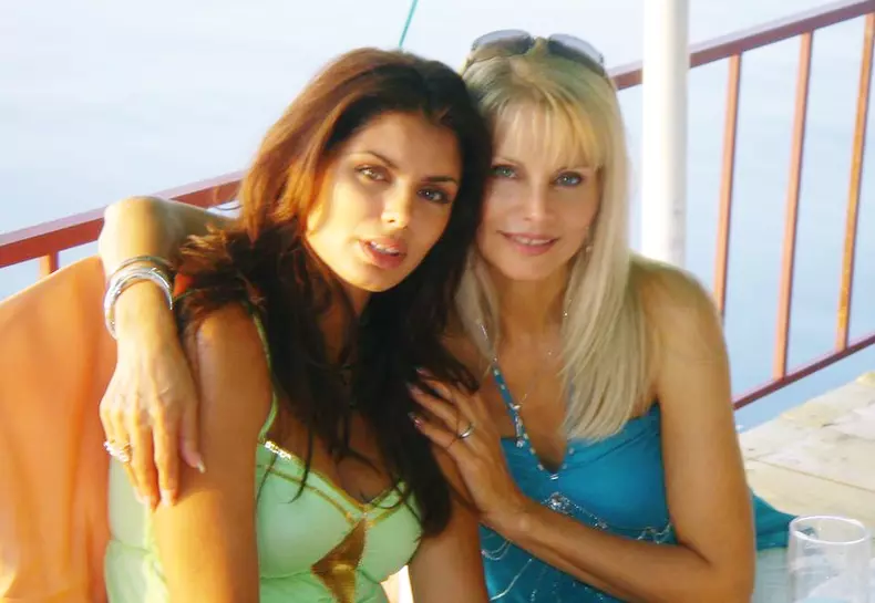 Ileana Lazariuc si mama ei 1