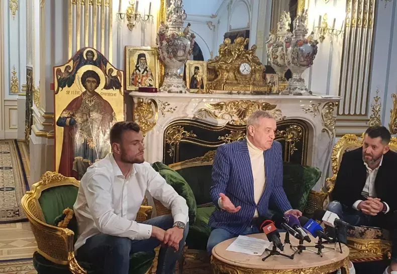 gigi-becali-palat-3