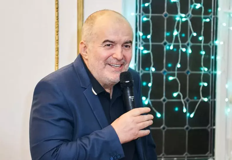 florin calinescu emisiune noua