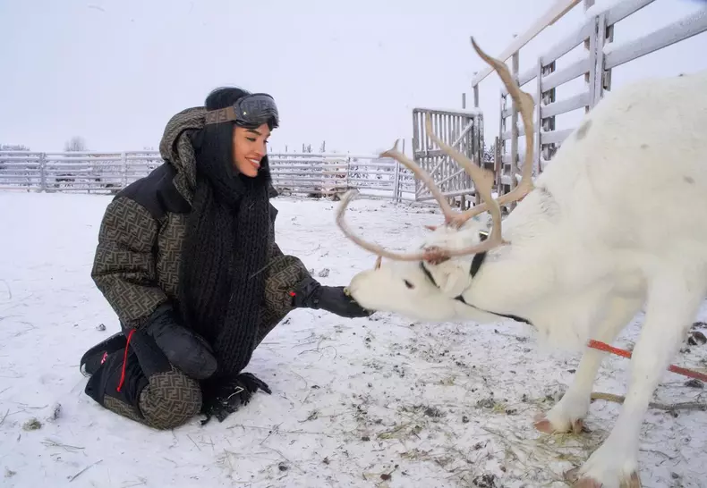 Adelina Pestritu vacanta in Laponia