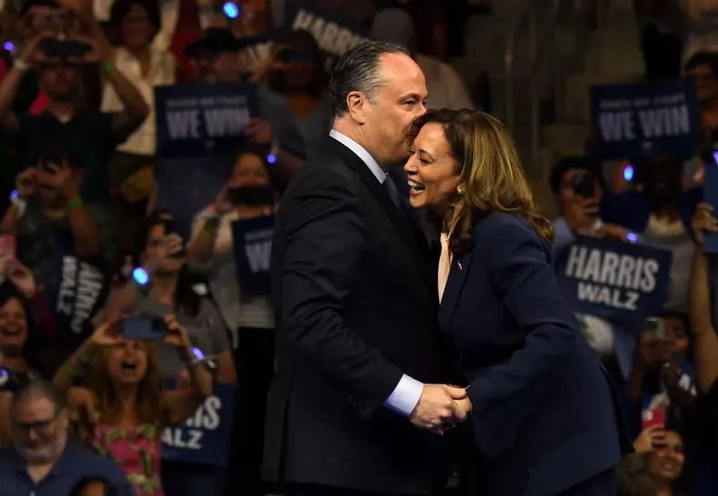 HARRIS WALZ RALLY PHILADELPHIA