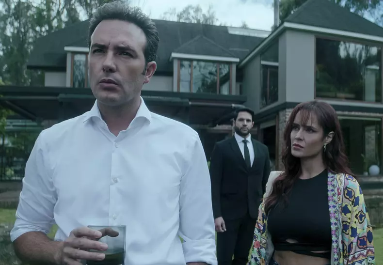 banuiala-inimii-palpito_s2_e3_00_23_23_09_r