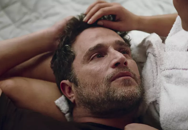 banuiala-inimii-palpito_s2_e7_00_41_26_13_r