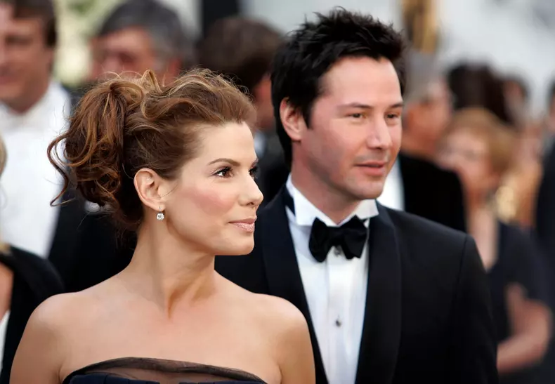 Keanu Reeves şi Sandra Bullock
