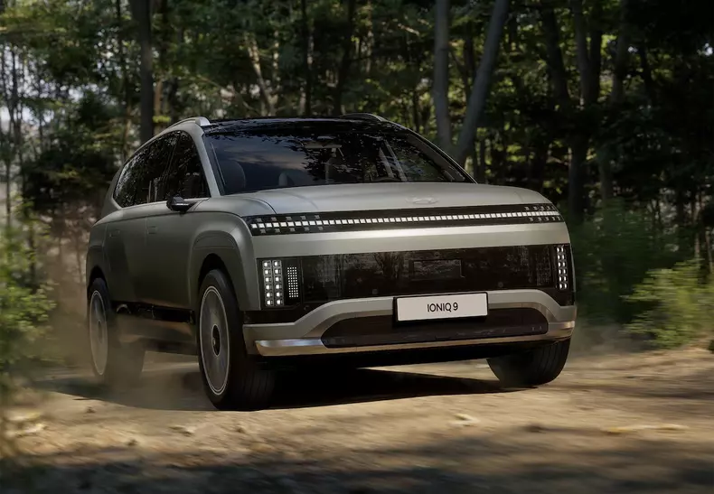 hyundai_1732150819_3505857502107087960_50282608