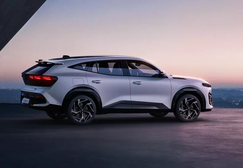 Renault-Filante-2027-HD-c5fc03a21c1b6b06c2cab3812d2200f6e785af50b