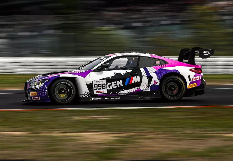 P90653712_highRes_nuerburgring-ger-27-